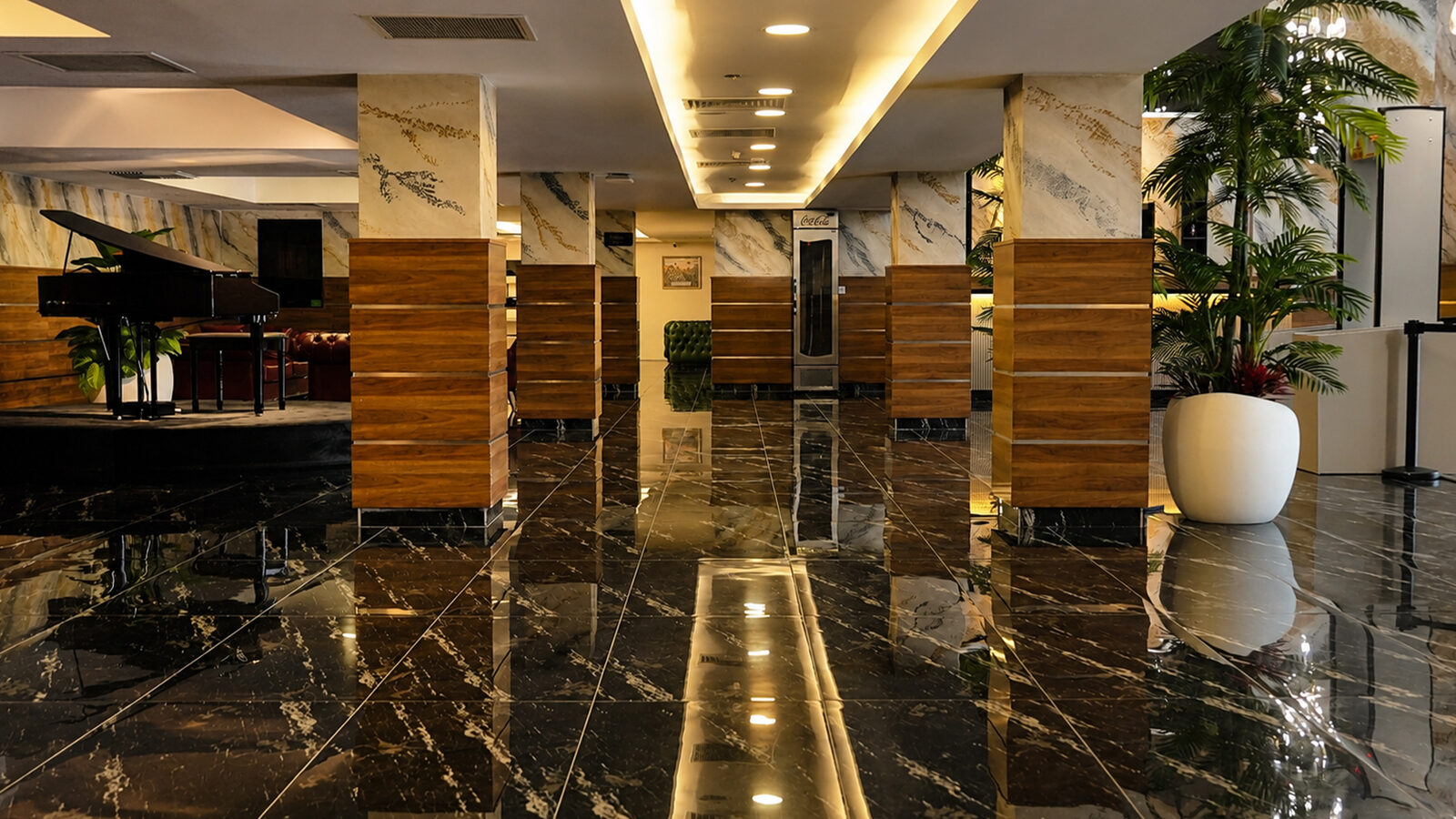 Swan Hotel Kayseri lobi genel görünüm