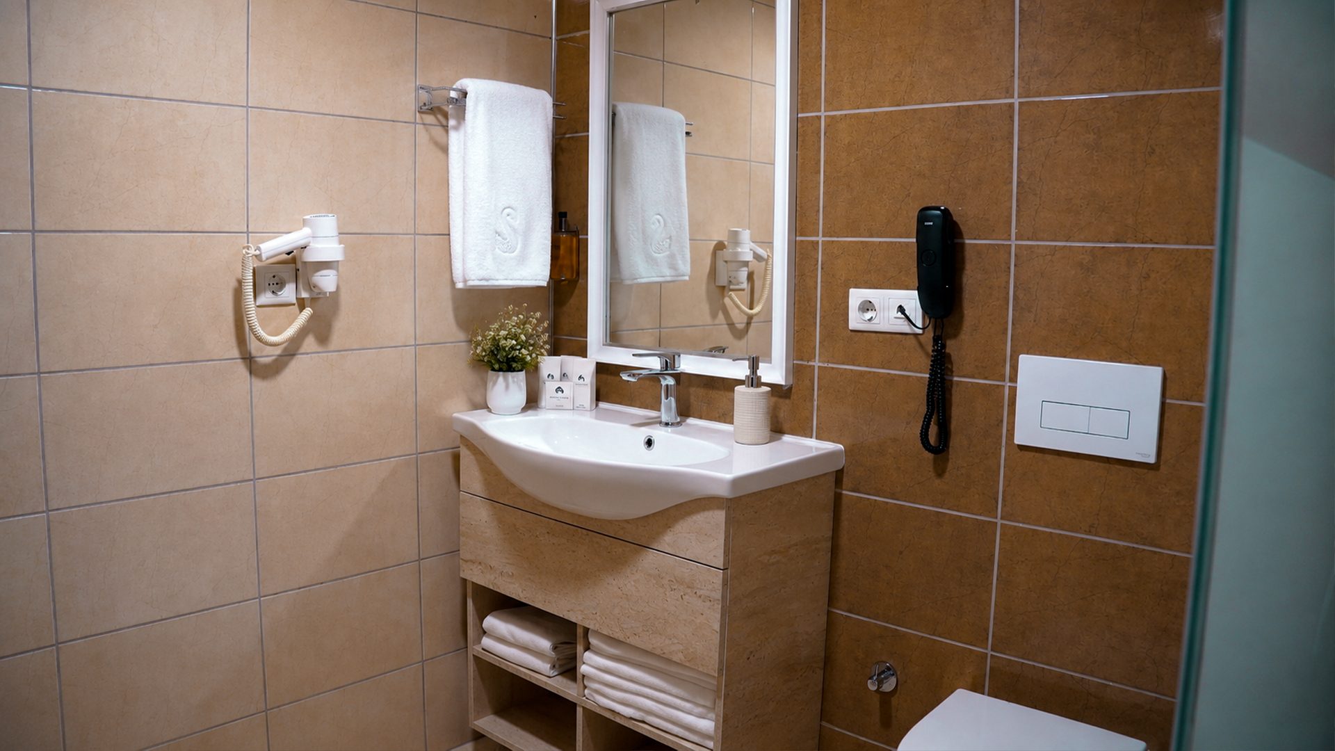 Swan Hotel Kayseri Triple Oda - fotoğraf 9